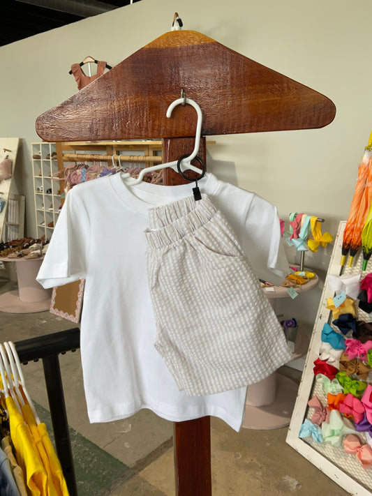 boys seersucker shorts outfit